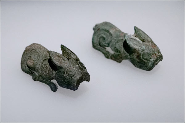 Ancient Chinese bronze rabbit ornaments, July 2025, Perth