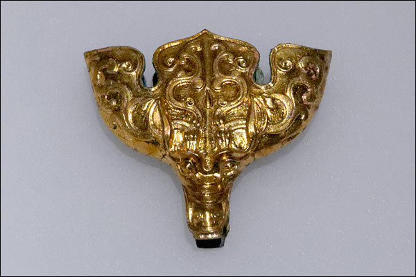Ancient Chinese gold flower ornament, July 2025, Perth
