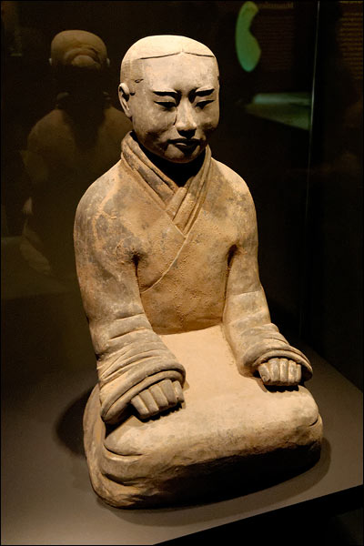 Ancient Chinese terracotta attendant statue, July 2025, Perth